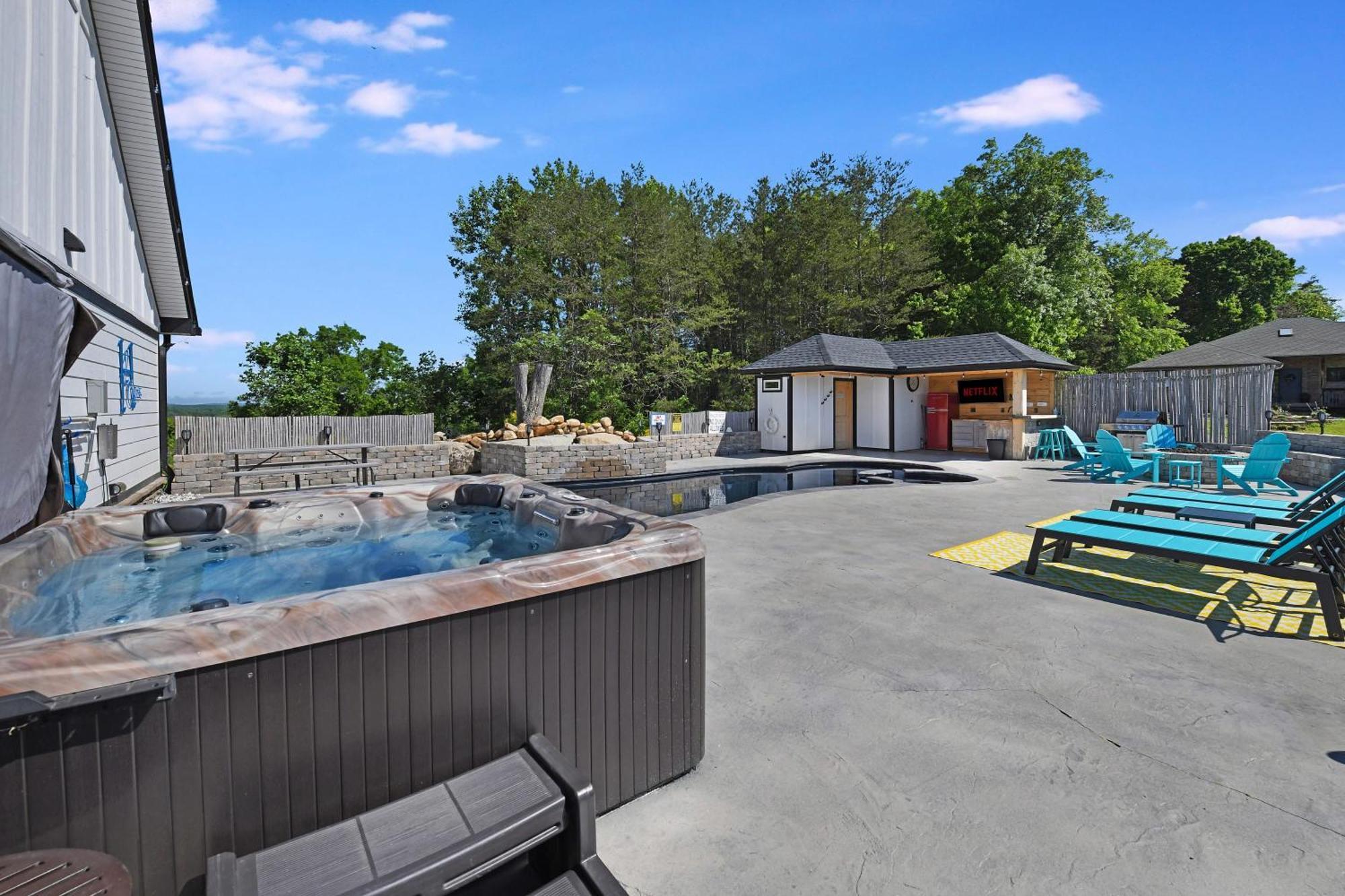 H2Oasis Incredible Pool Retreat With Mountains Views! Villa Sevierville Ngoại thất bức ảnh